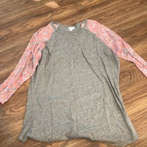 Women’s shirt